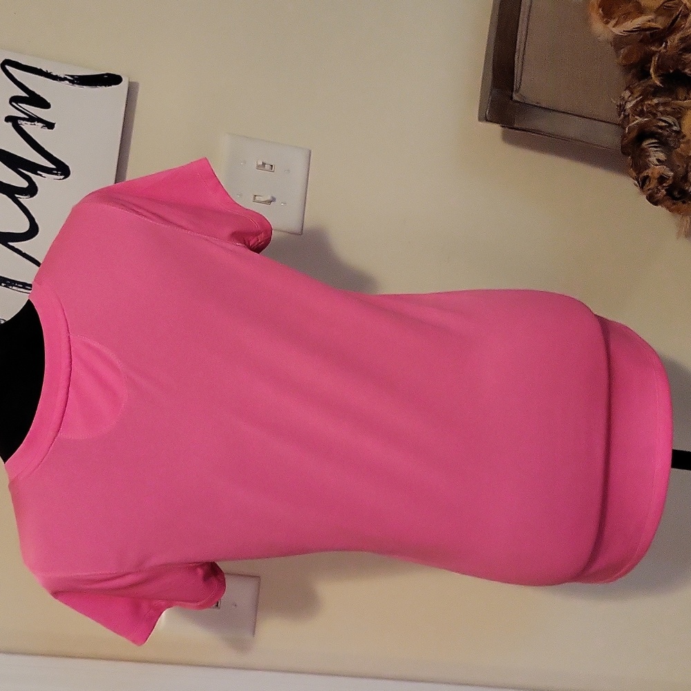 Pink exercise top - Picture 2 of 3